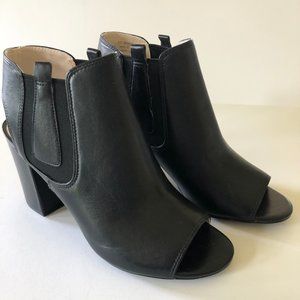 COLE HAAN Black Leather Booties NEW w/o Box 7.5